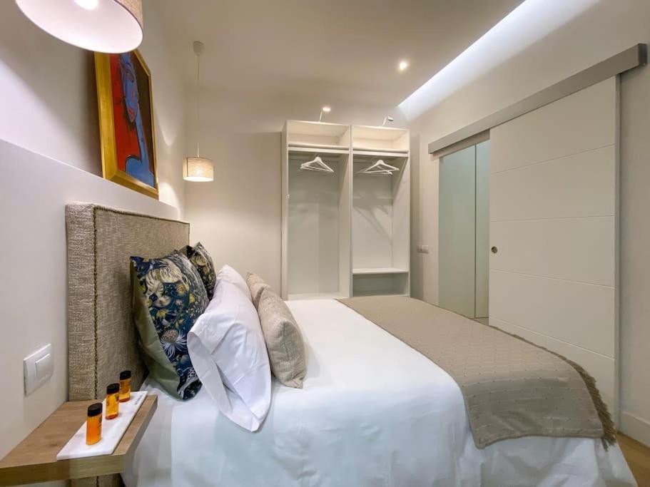 New Lavapies Spacious Flat, 2 Bedrooms And 2 Balconies Мадрид Екстериор снимка